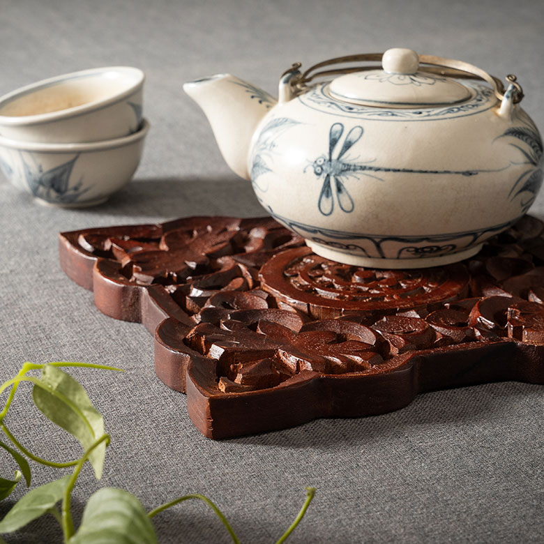 レリーフのように飾れるアジアン雑貨