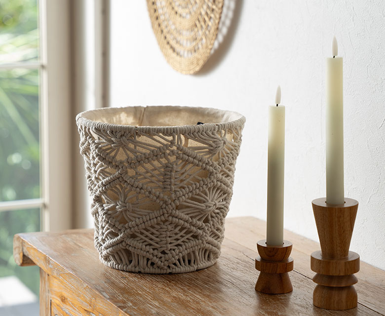 しっかりとしたワイヤーフレームで型崩れしにくい仕様