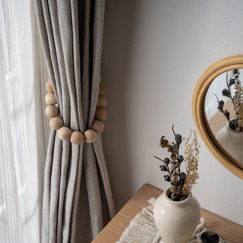 かわいいカーテンホルダー