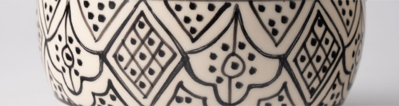 セラミックが有名な町クルジャ陶器