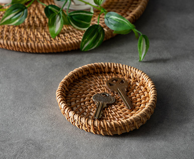 アクセサリートレイやカギ置きのトレイとしても使えます