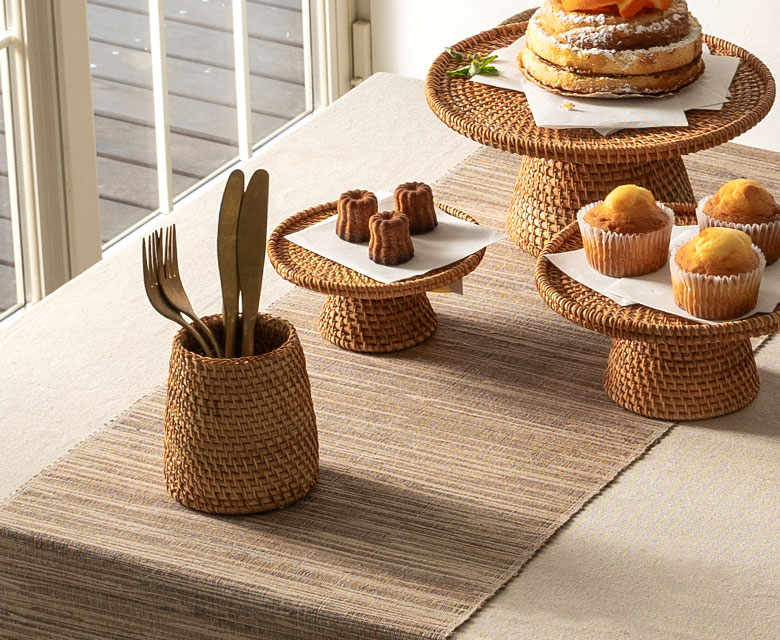 ペン立てやリモコンラックとしても使える