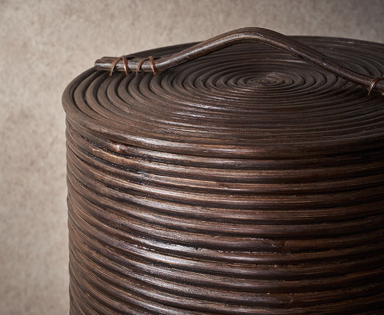 天然素材ラタンのナチュラルな質感が魅力