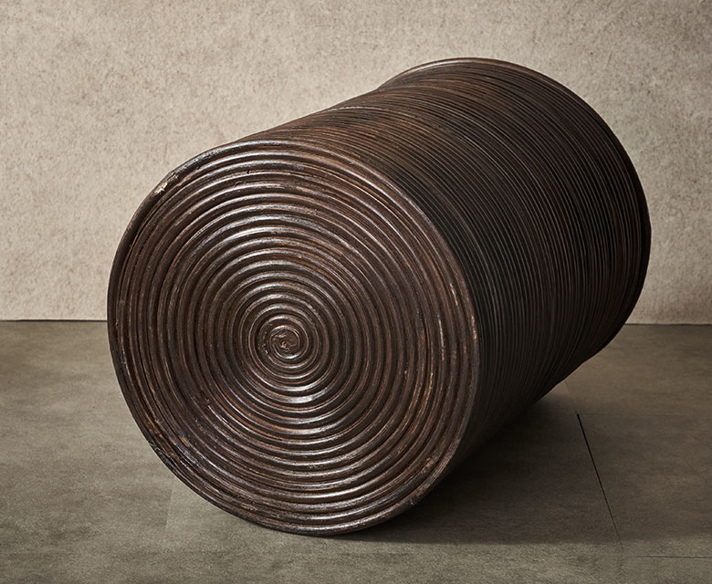 底面まで美しい渦巻に