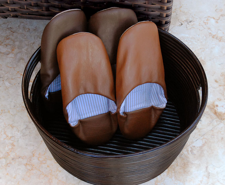 スリッパ入れとして使うのにも人気