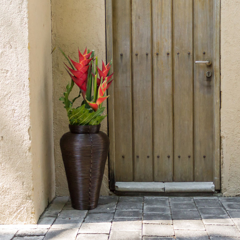 ひとつひとつが、職人の手作り