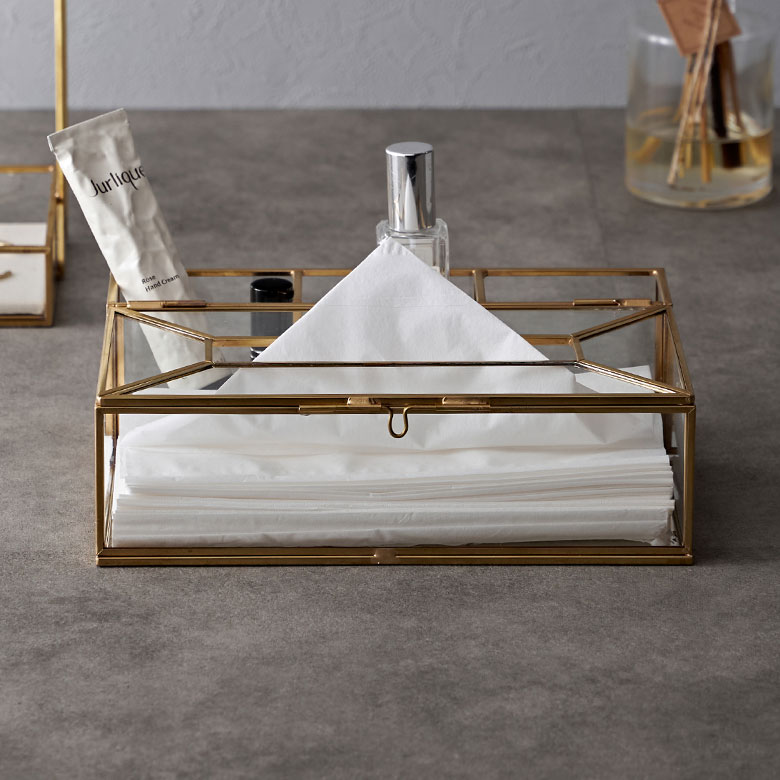 リゾートの空間を作るティッシュカバー