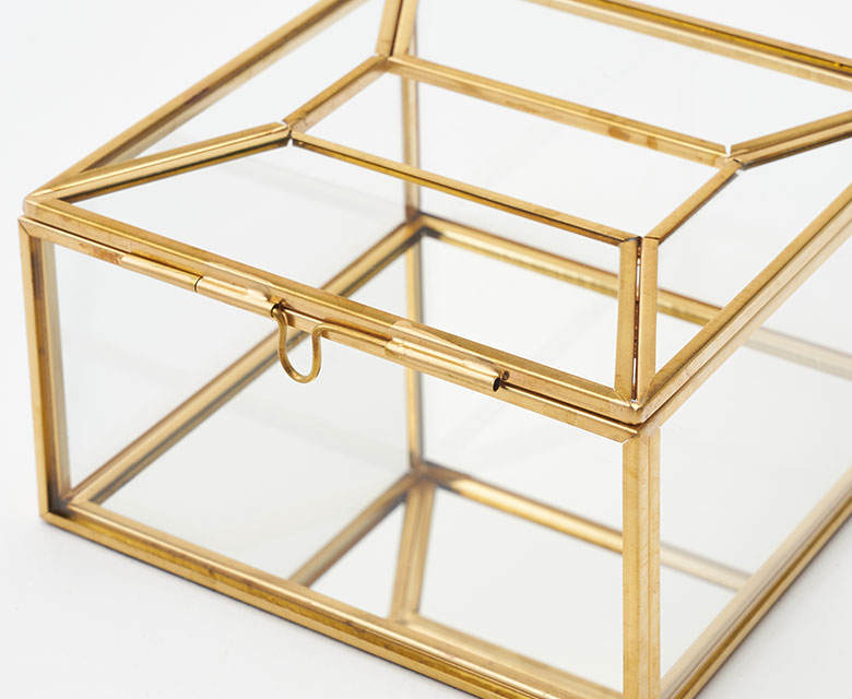 店舗やホテルにもおすすめのハーフサイズティッシュケース