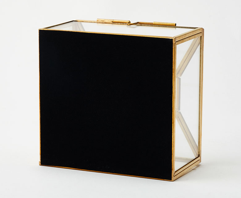 センスのいいお部屋にぴったりなスタイリッシュでモダンなデザイン