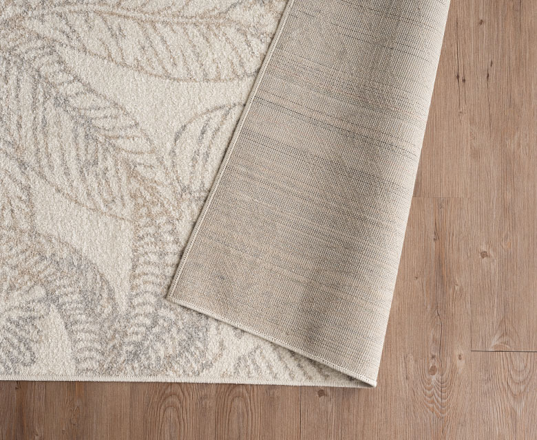 下敷きラグとの併用がおすすめ