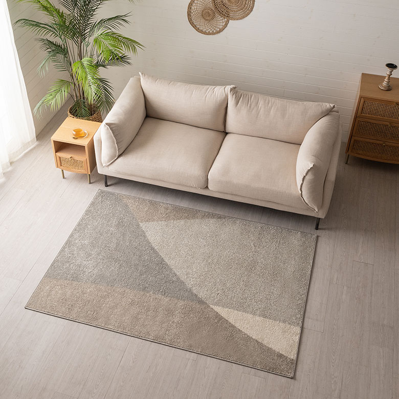 クラシックで上品なデザインのカーペット