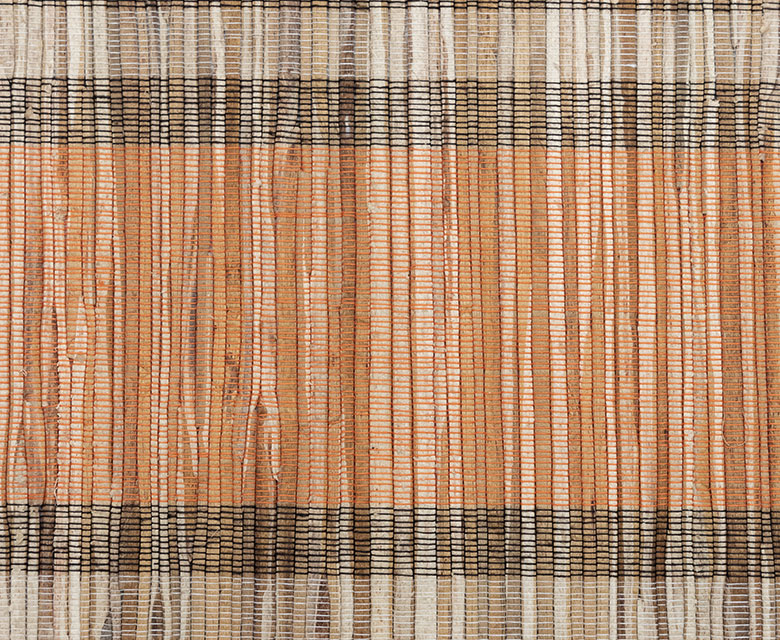 食卓をおしゃれに彩るテーブルランナー