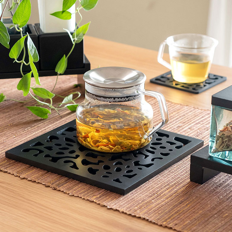 ティーポット敷きとして