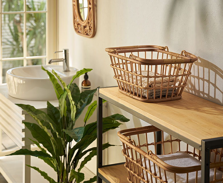 シンプルな収納アイテム