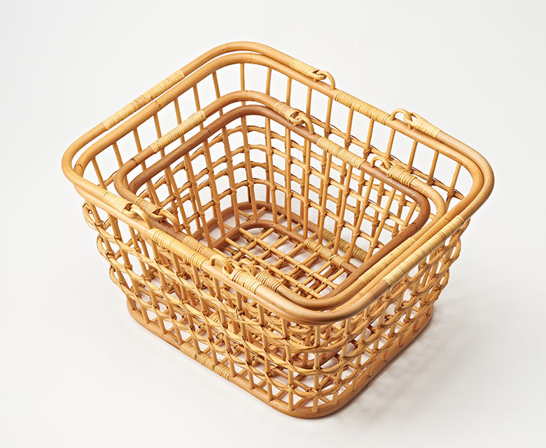 スタッキング収納が可能