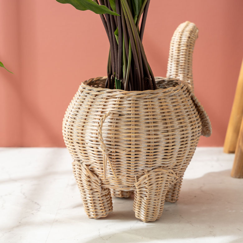 尻尾のついた丸っこい形が魅力的