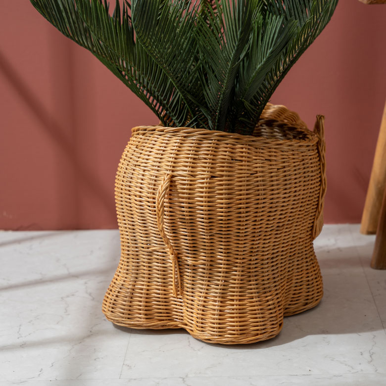 尻尾のついた丸っこい形が魅力的