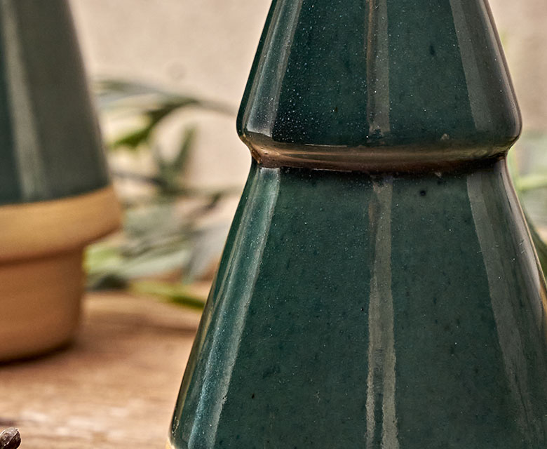 クリスマスのツリー型オブジェ