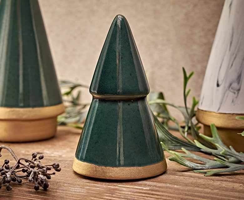 クリスマスムードを盛り上げる飾り