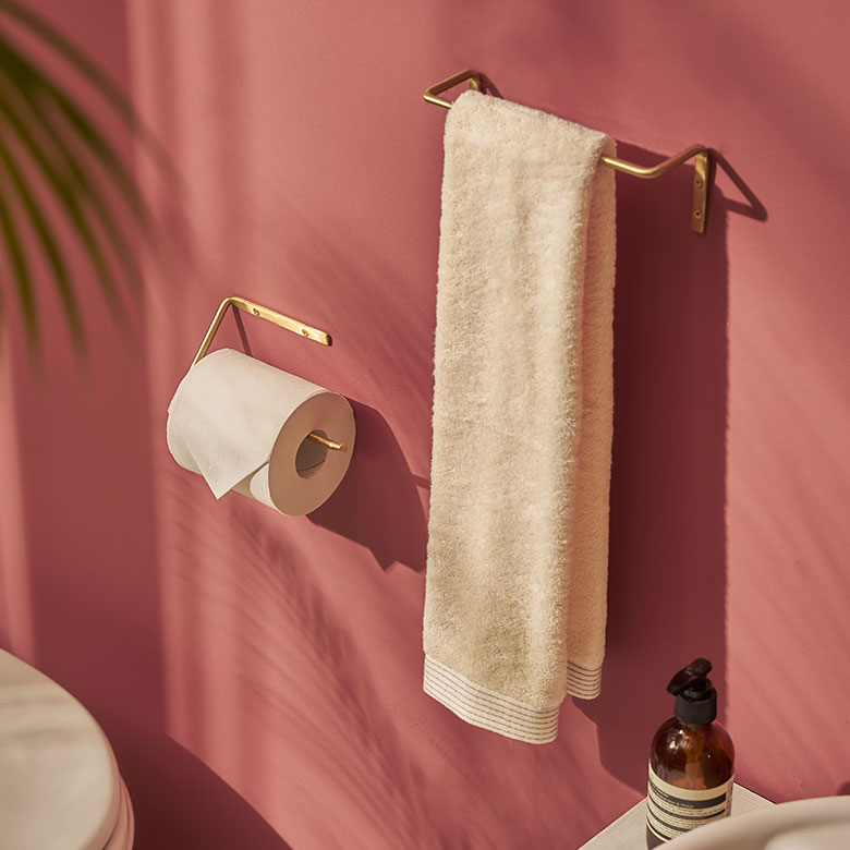 付属のネジで留めるだけなので、お手軽にDIY