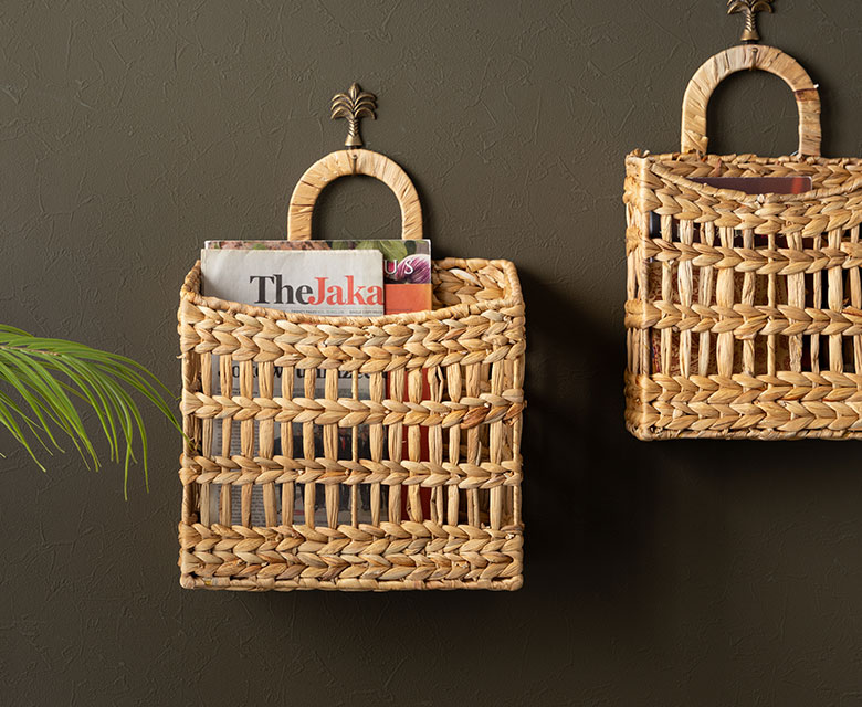 ドライフラワーを入れるなどディスプレイアイテムとしても