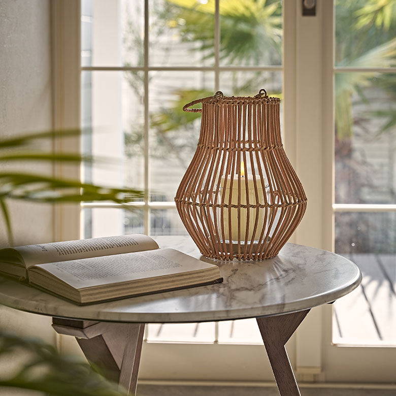 リゾートインテリアや植物とも相性抜群