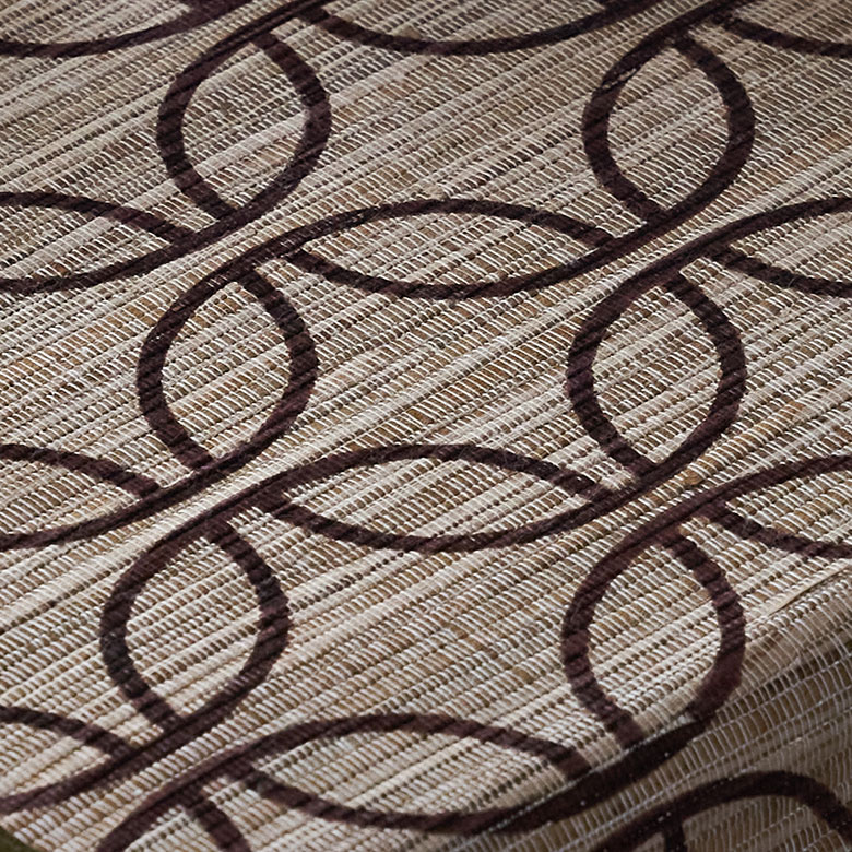 アジアンリゾート感満載のテーブルランナー