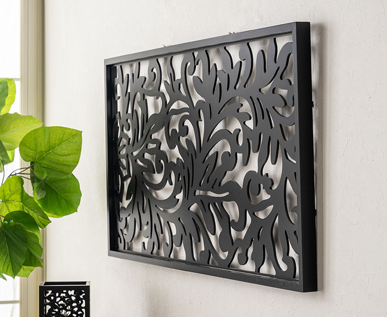 厚みのあるウッドパネル