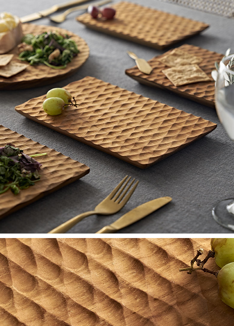 チークウッドのデザインプレート