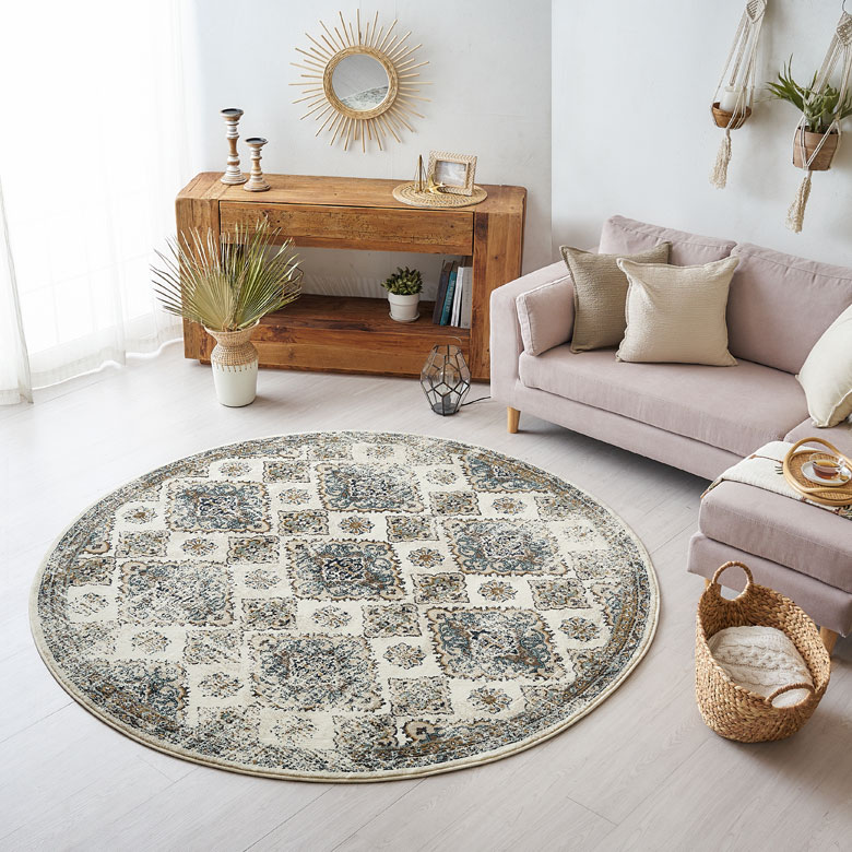 当店大人気のオリエンタル柄ラグ