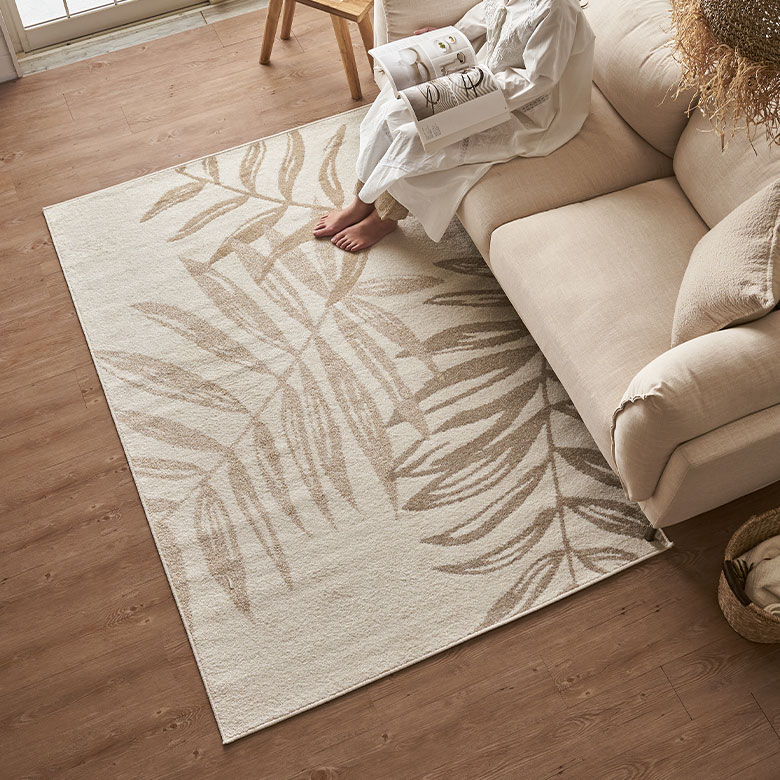 現代アートのようなアブストラクト柄のオリエンタルラグ