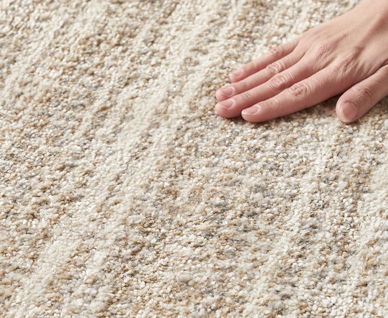 丈夫なウィルトン織りでお手入れも簡単