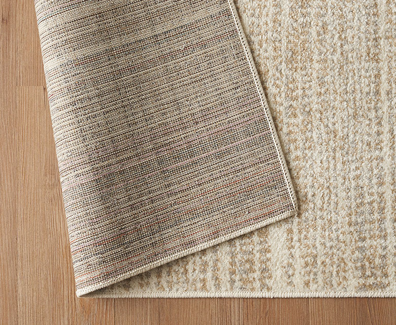 下敷きラグとの併用がおすすめ