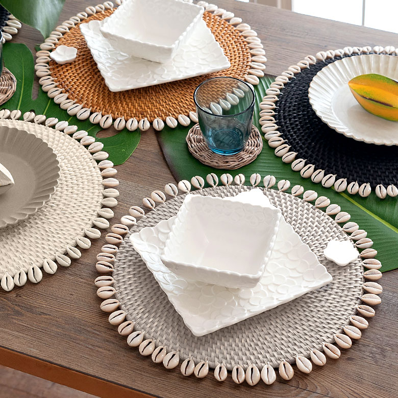 シェルがポイントのランチョンマット