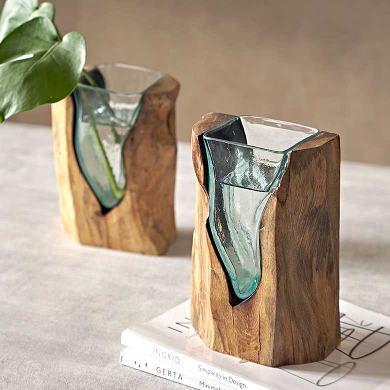 スワールウッドとリサイクルガラスのフラワーベース