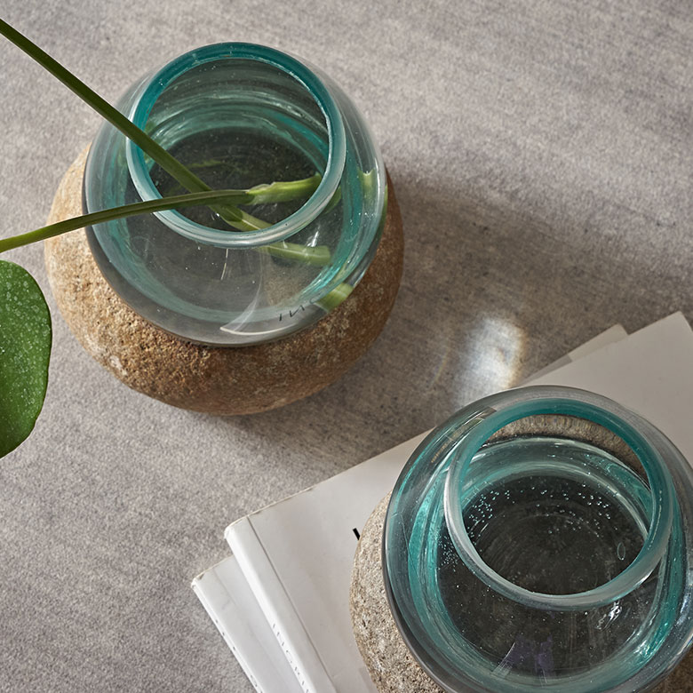 オブジェにもなるフラワーベース