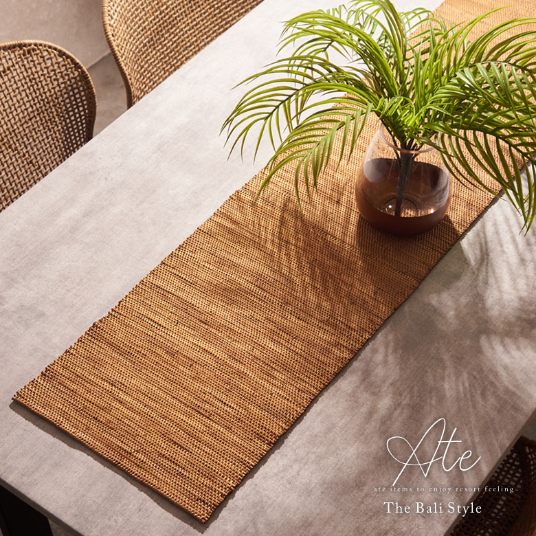 アタのテーブルライナー