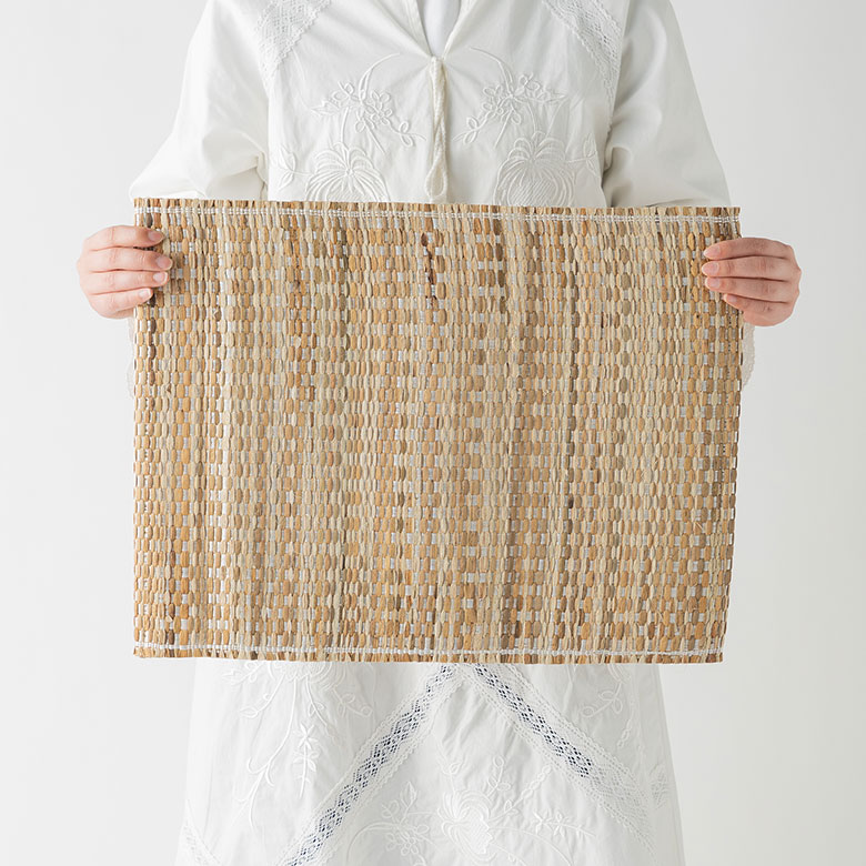 天然素材のプレイスマット