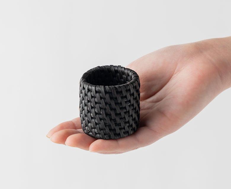 スタイリッシュなテーブルウェア