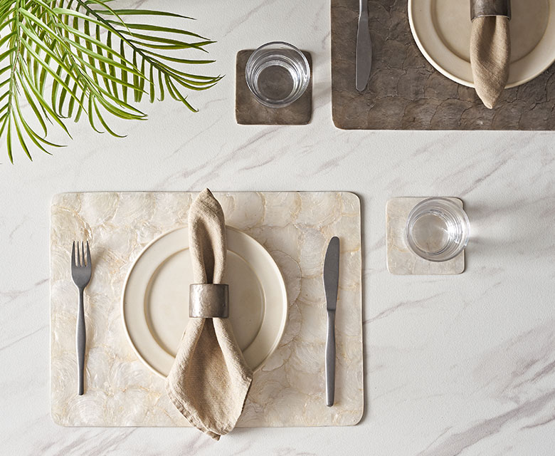 カピスシェルのプレースマット