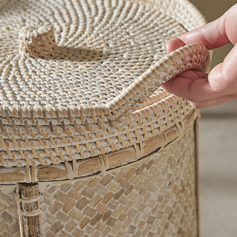 おしゃれなバスケット