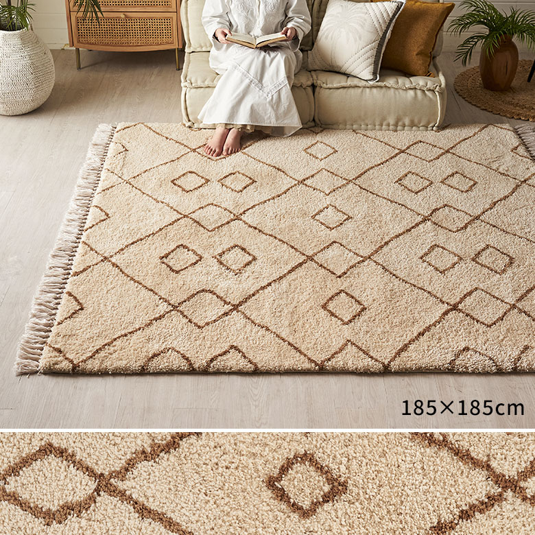 ベージュ×ブラウン