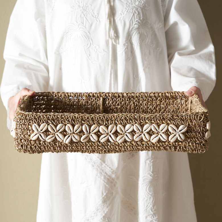 アイアンのフレームで型崩れがなく使いやすさにもこだわっています