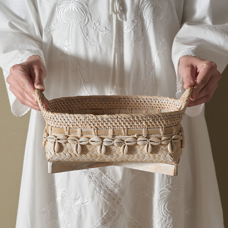 いろんなシーンで使える、小物収納に最適なサイズ感