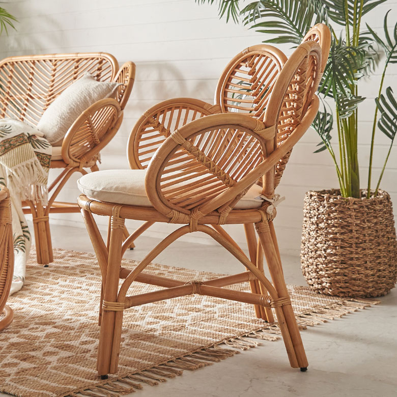 アジアリゾート家具のラタン椅子