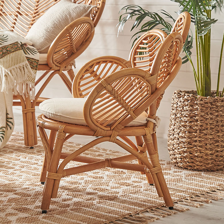 アジアリゾート家具のラタン椅子