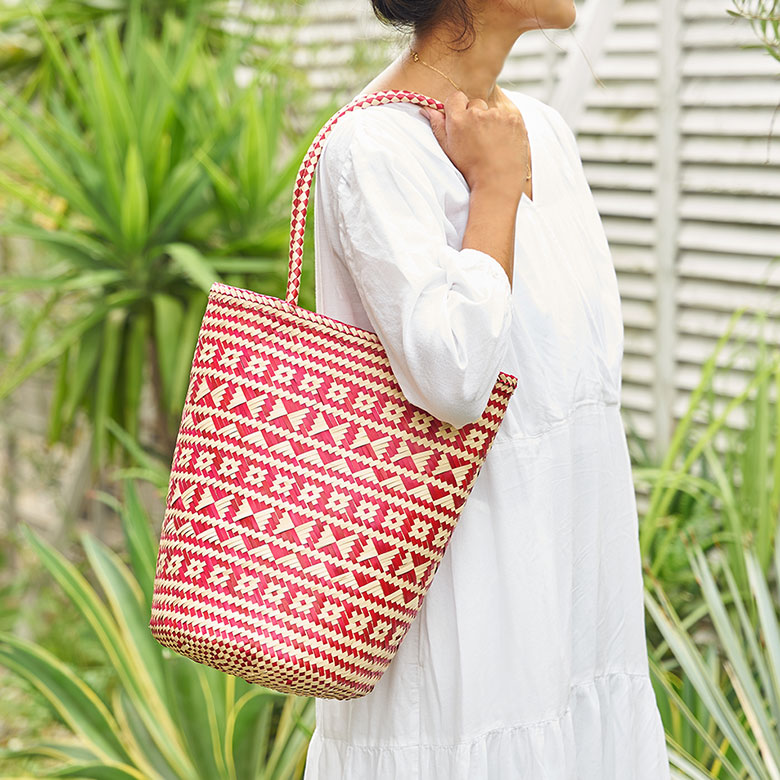 パームリーフのアジアン籠バッグ
