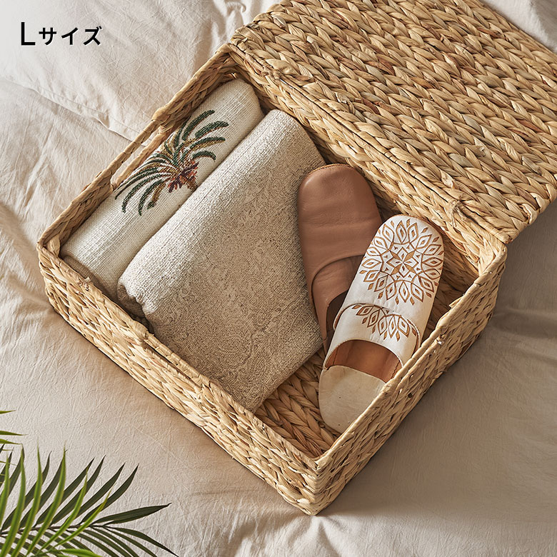 おしゃれにセット使いできる、ふた付きバスケット