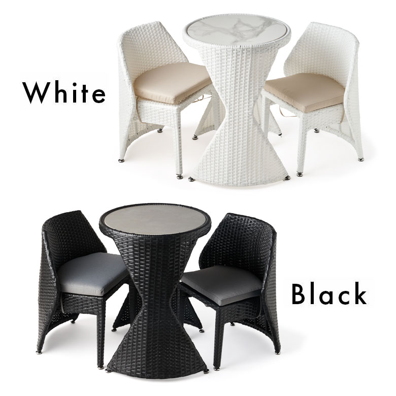 ベランダを素敵なカフェに驚くほどコンパクトに収納できるシンセティックラタンのガーデンファニチャー カラーは、2色展開