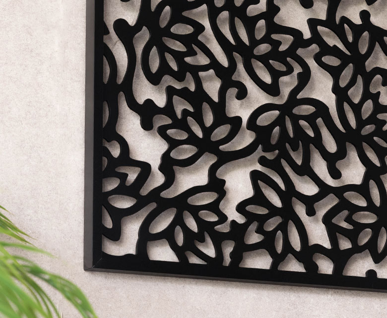 バリ島のロータスの花をイメージして作られたアートパネル